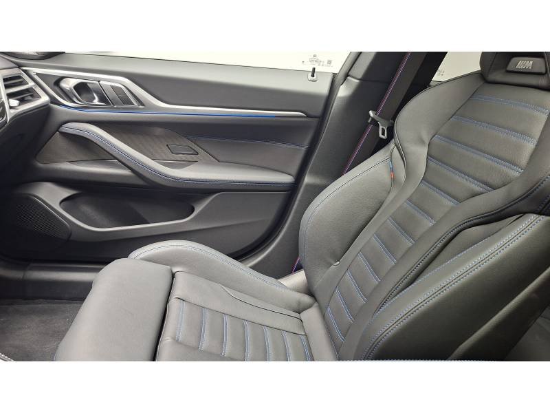 BMW i4 - Photo 9