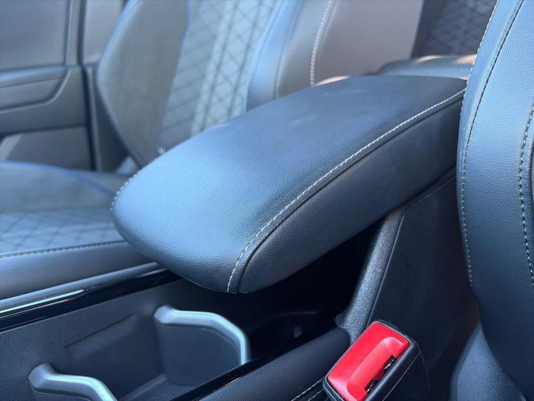 Volkswagen Tiguan - Photo 12