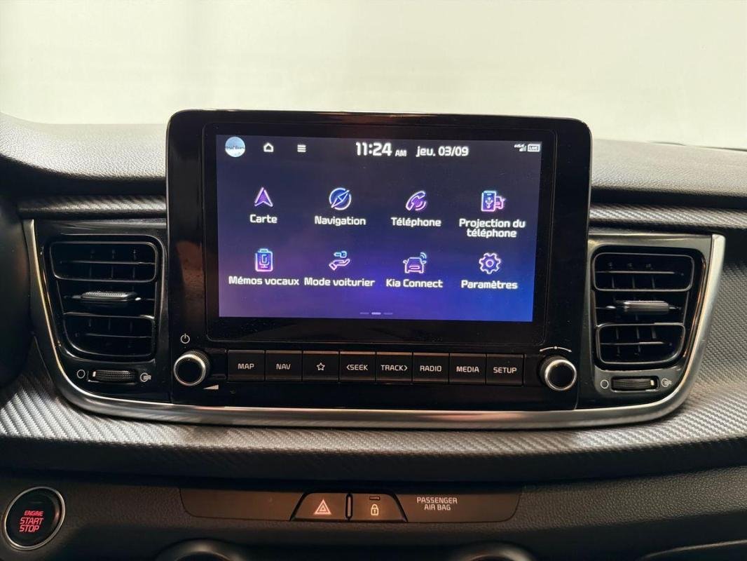 Kia Rio - Photo 16