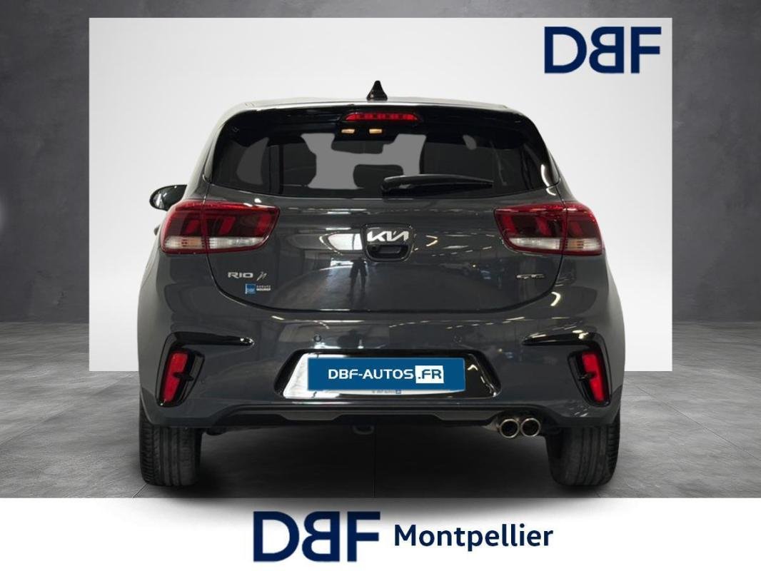 Kia Rio - Photo 4