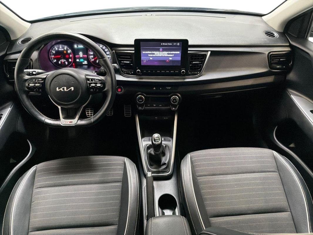 Kia Rio - Photo 8