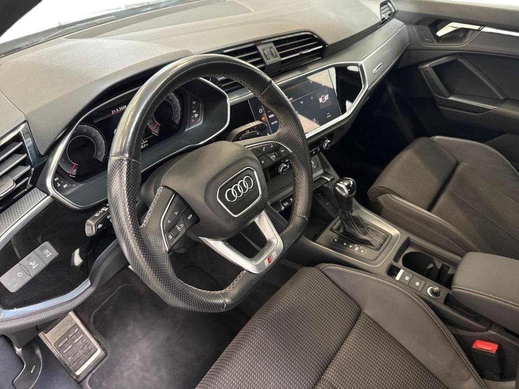 Audi Q3 Sportback - Photo 10