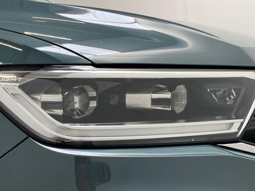 Volkswagen T-Roc - Photo 25