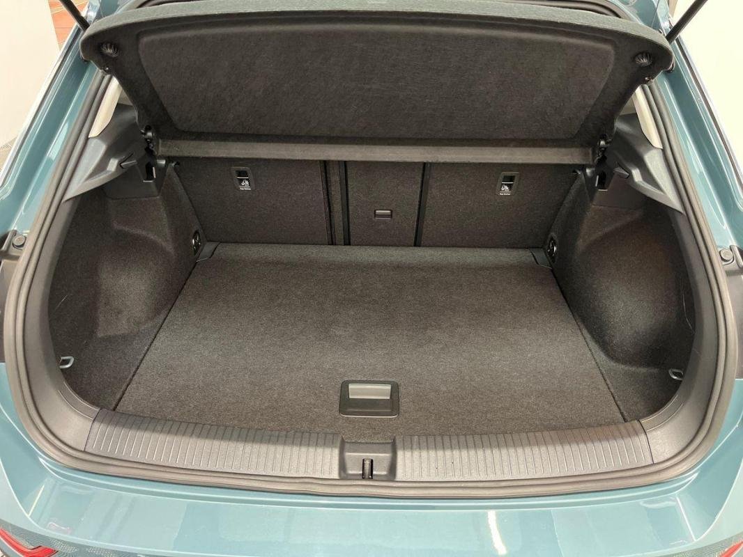 Volkswagen T-Roc - Photo 31