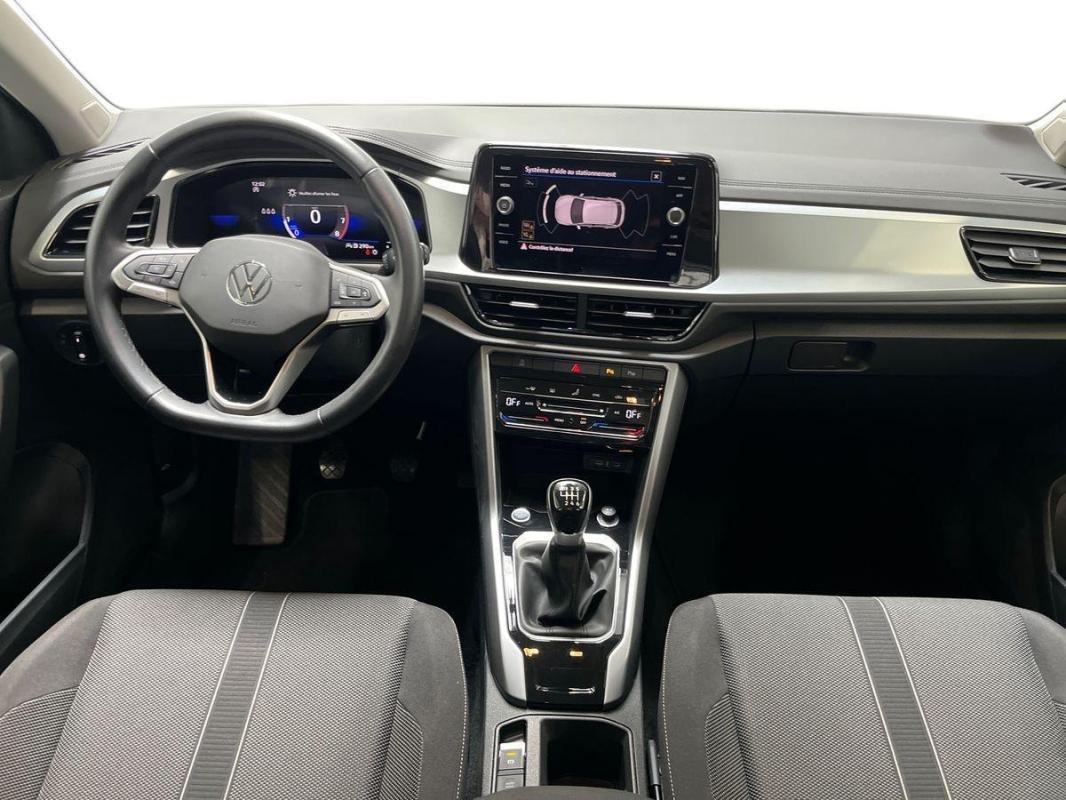 Volkswagen T-Roc - Photo 8
