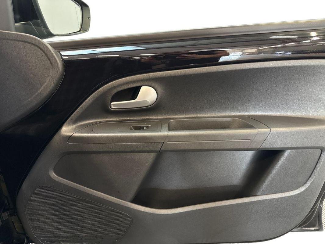Volkswagen Up! - Photo 15