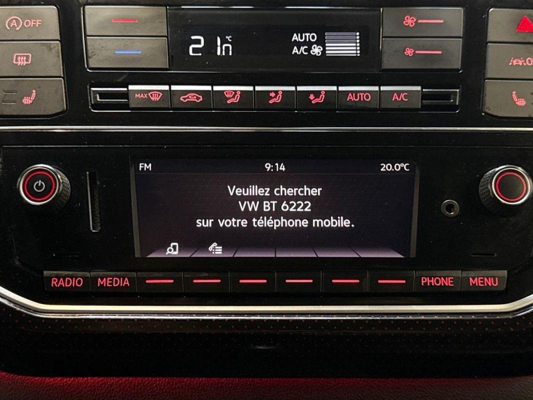 Volkswagen Up! - Photo 17