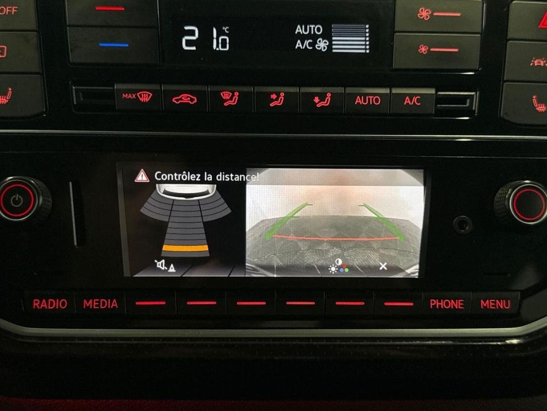 Volkswagen Up! - Photo 18