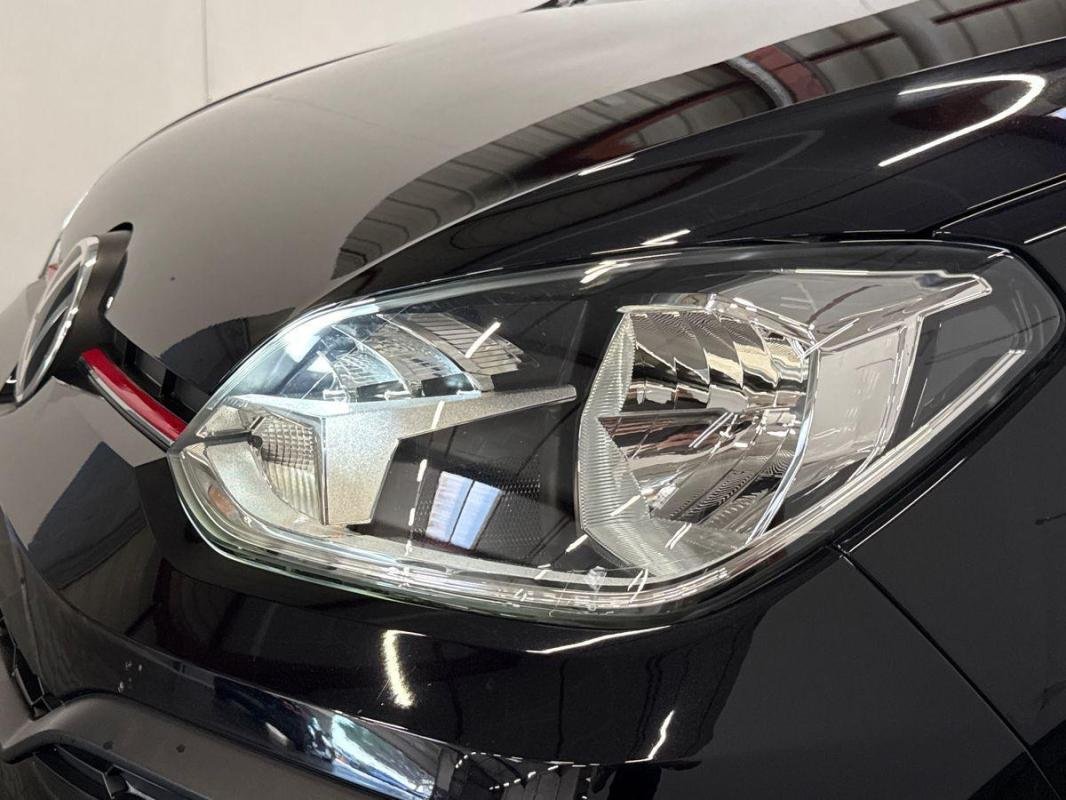 Volkswagen Up! - Photo 26