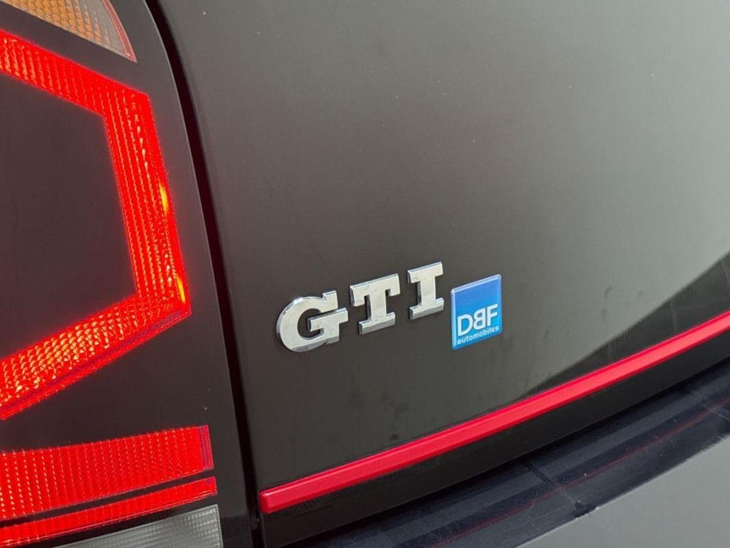 Volkswagen Up! - Photo 27