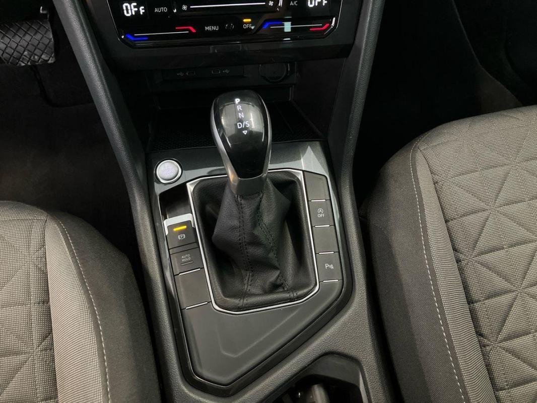 Volkswagen Tiguan - Photo 11