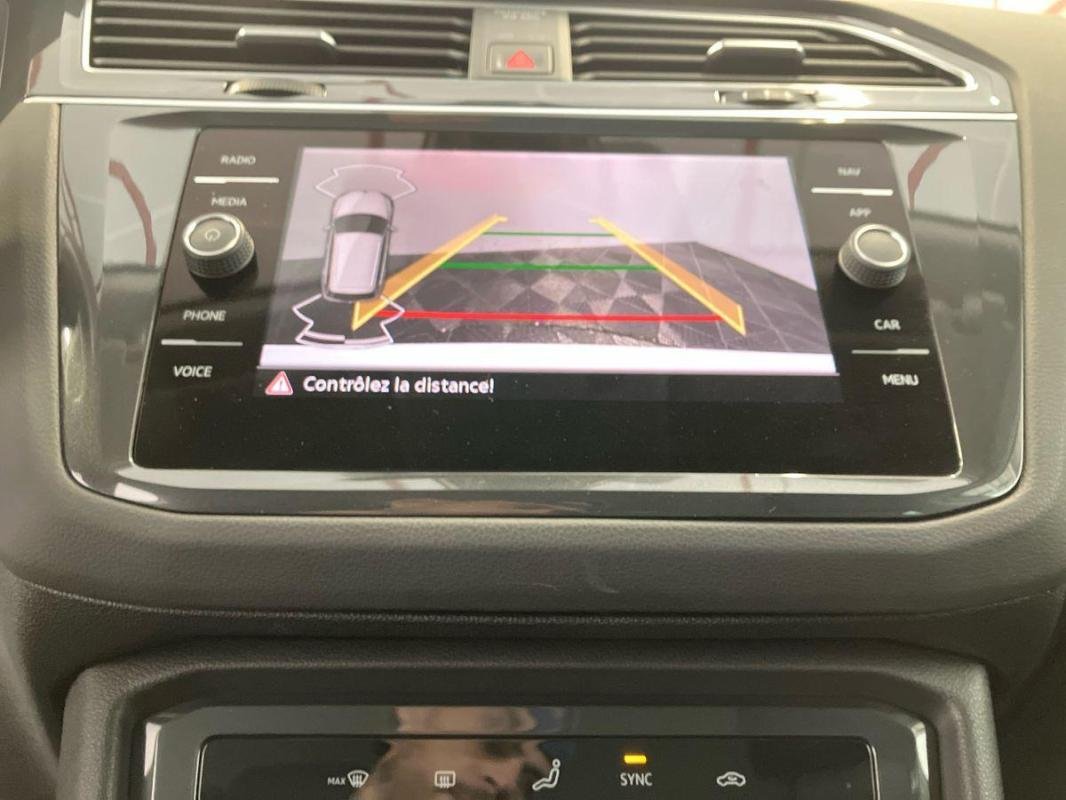 Volkswagen Tiguan - Photo 18
