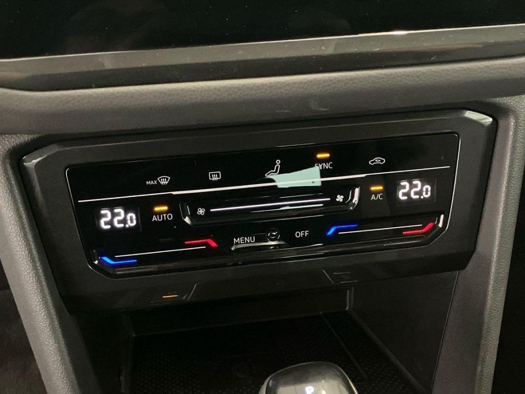 Volkswagen Tiguan - Photo 19