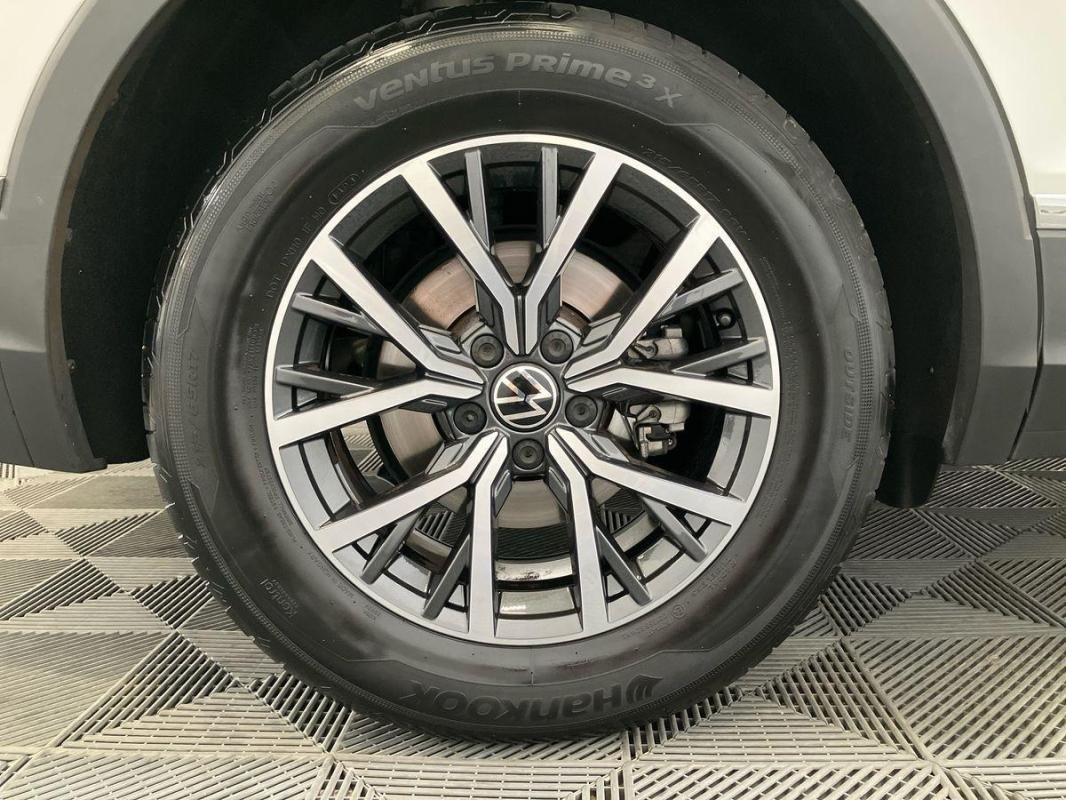 Volkswagen Tiguan - Photo 28