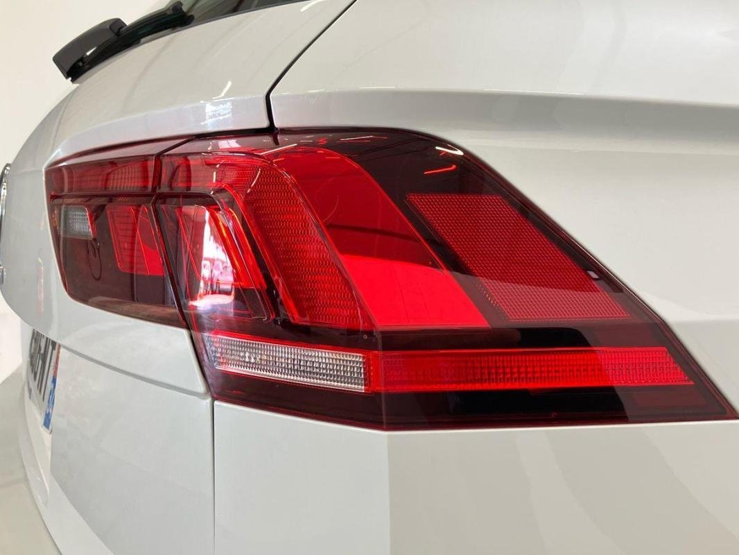 Volkswagen Tiguan - Photo 30