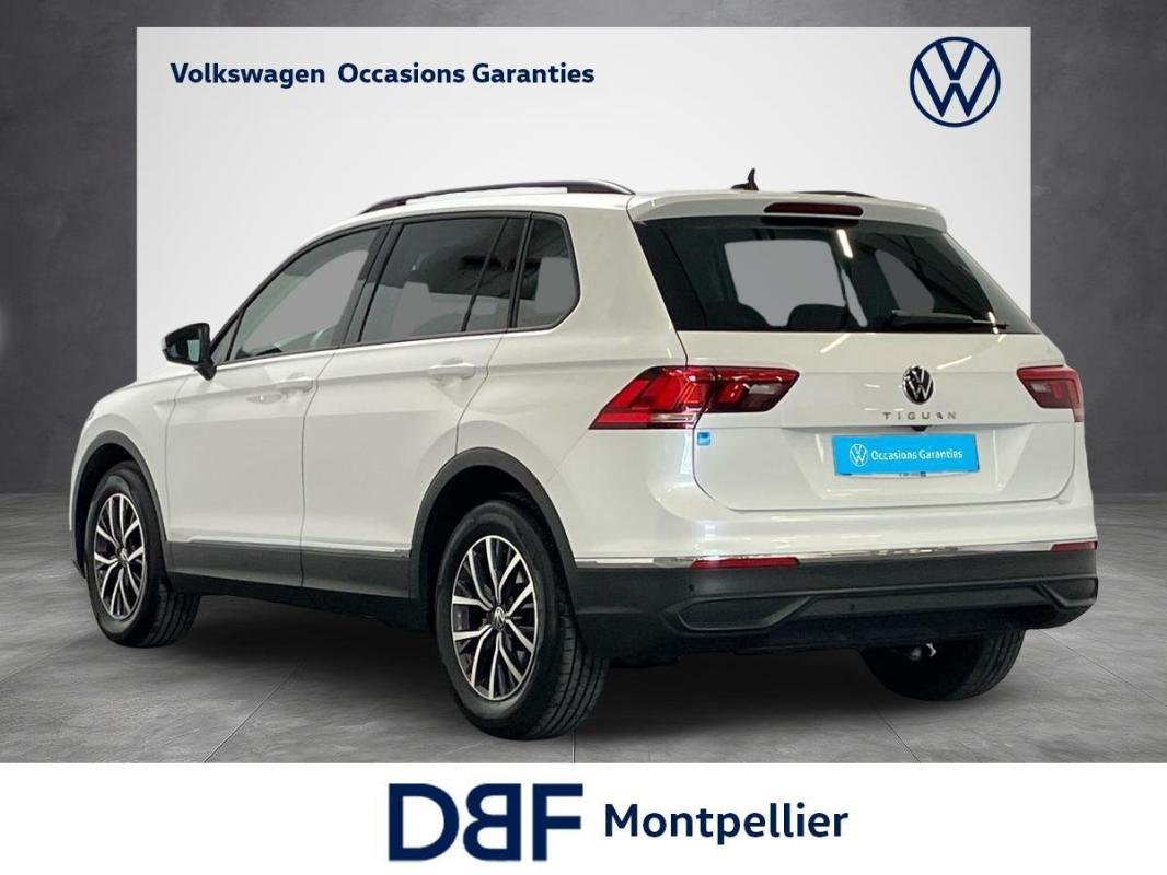 Volkswagen Tiguan - Photo 3
