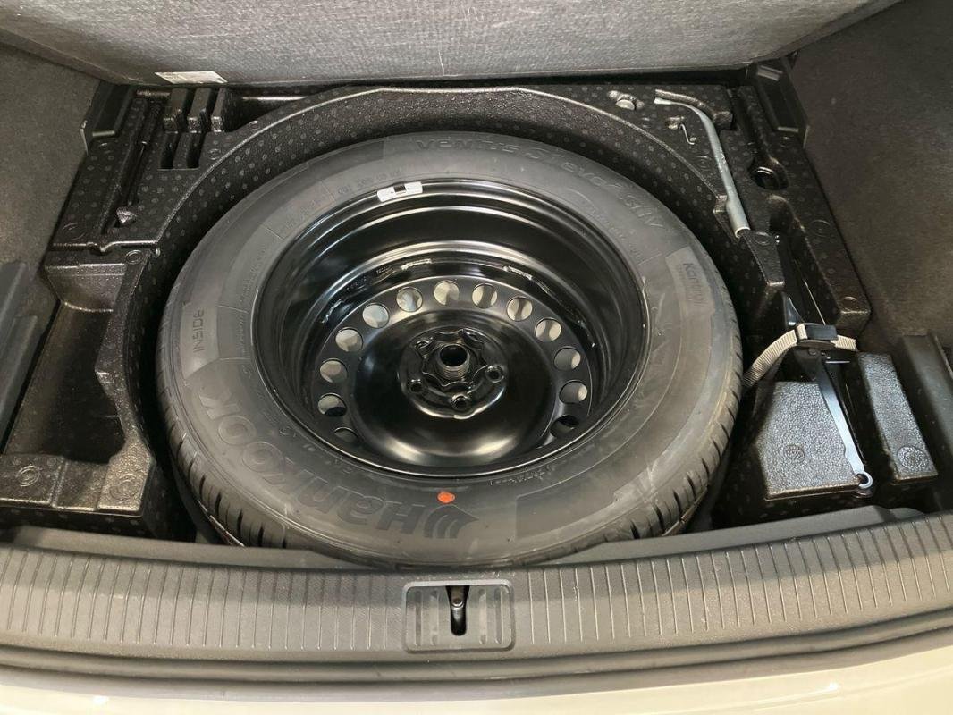 Volkswagen Tiguan - Photo 34