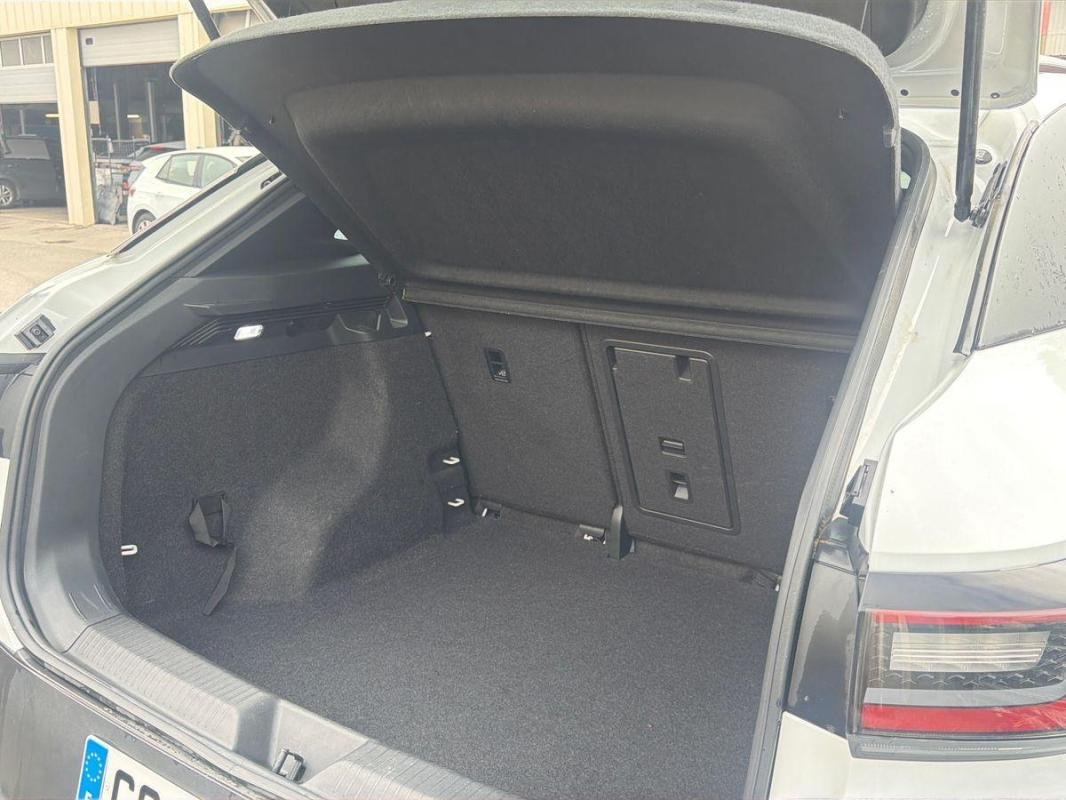 Volkswagen ID.4 - Photo 32
