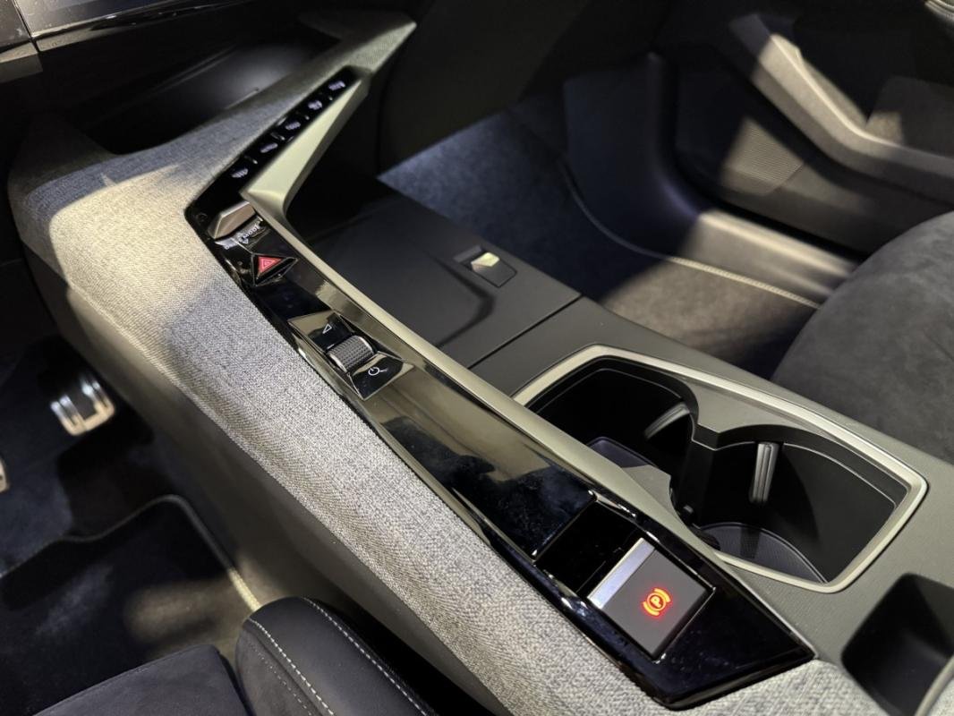 Peugeot 3008 - Photo 11