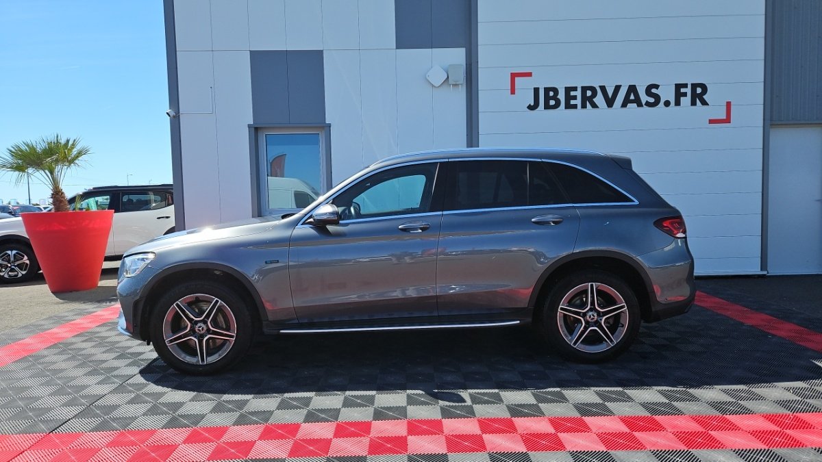Mercedes GLC - Photo 2