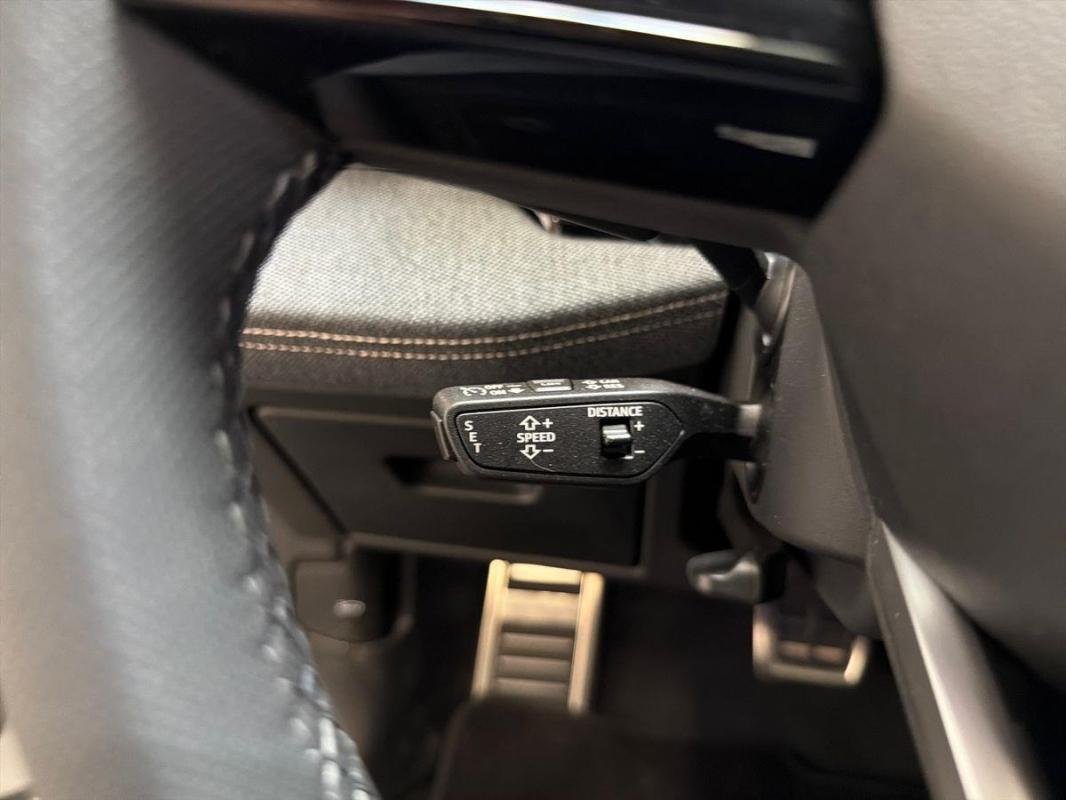 Audi A6 E-tron - Photo 21