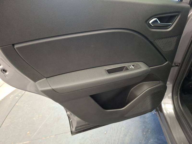 Renault Captur - Photo 25