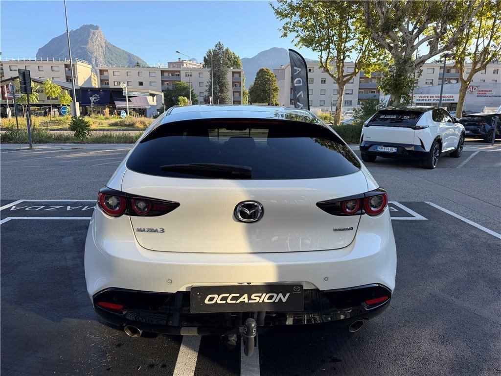 Mazda 3 - Photo 6