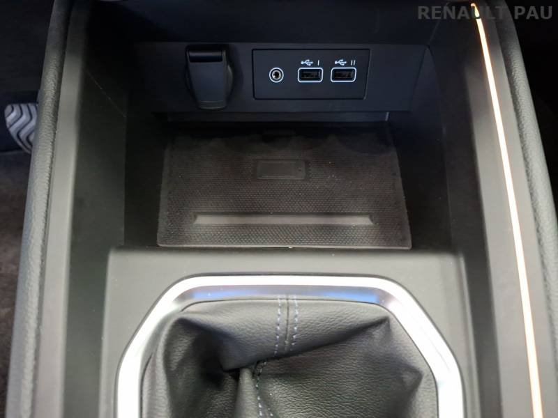 Renault Clio - Photo 25