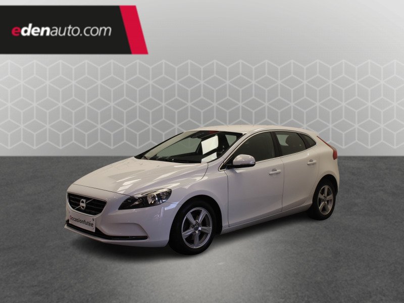 Volvo V40 - Photo 1