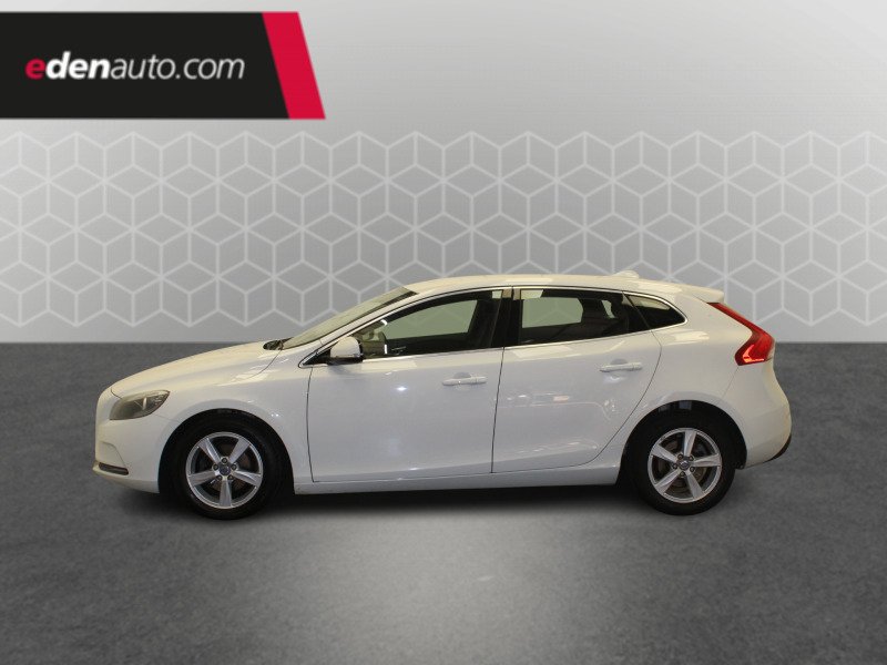 Volvo V40 - Photo 2
