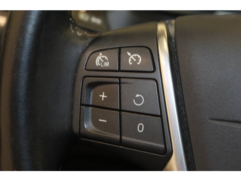 Volvo V40 - Photo 27