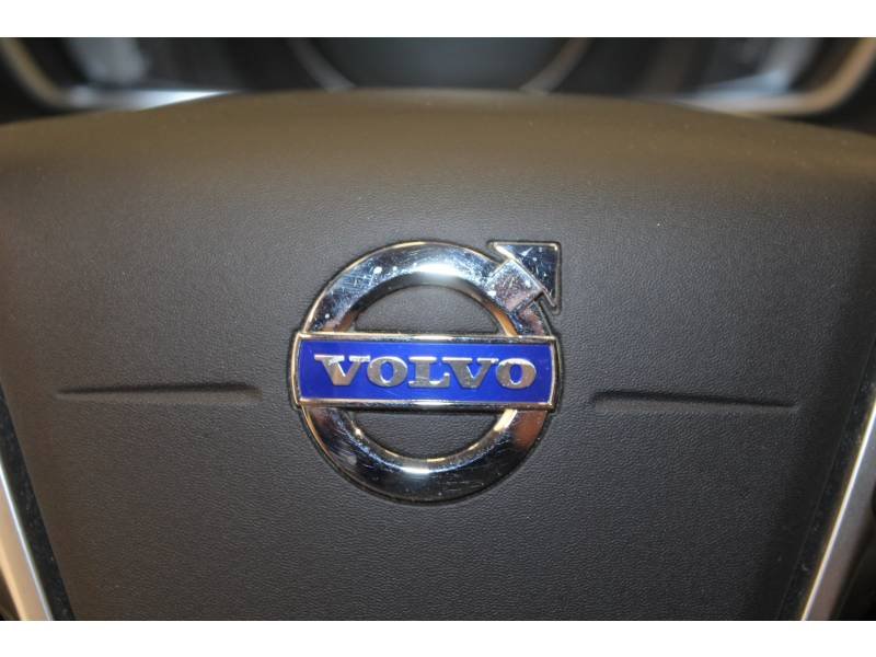 Volvo V40 - Photo 28