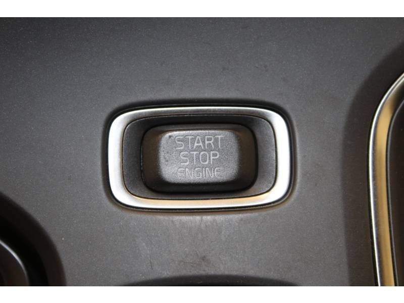 Volvo V40 - Photo 32