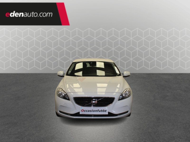 Volvo V40 - Photo 8