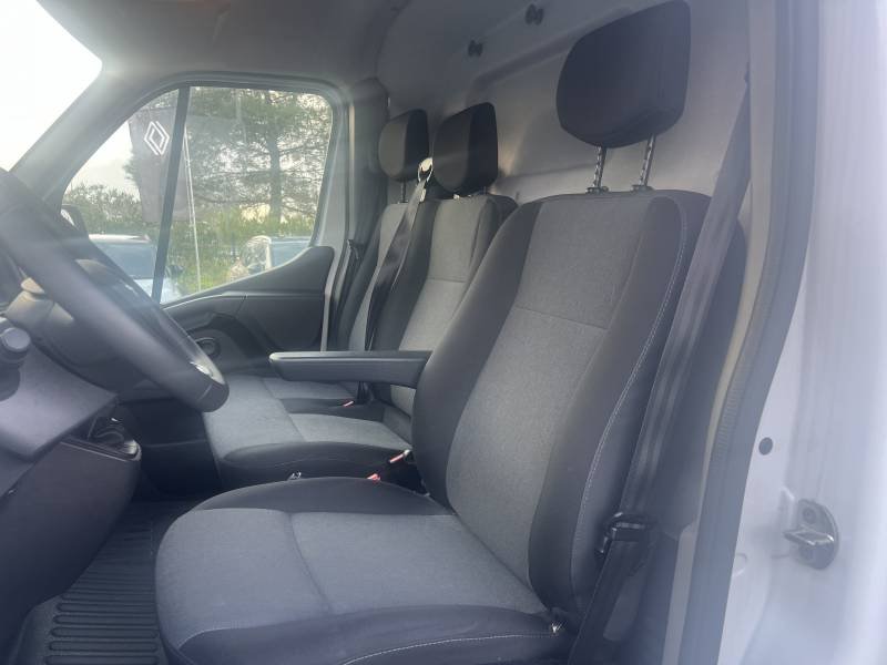 Renault Master - Photo 32