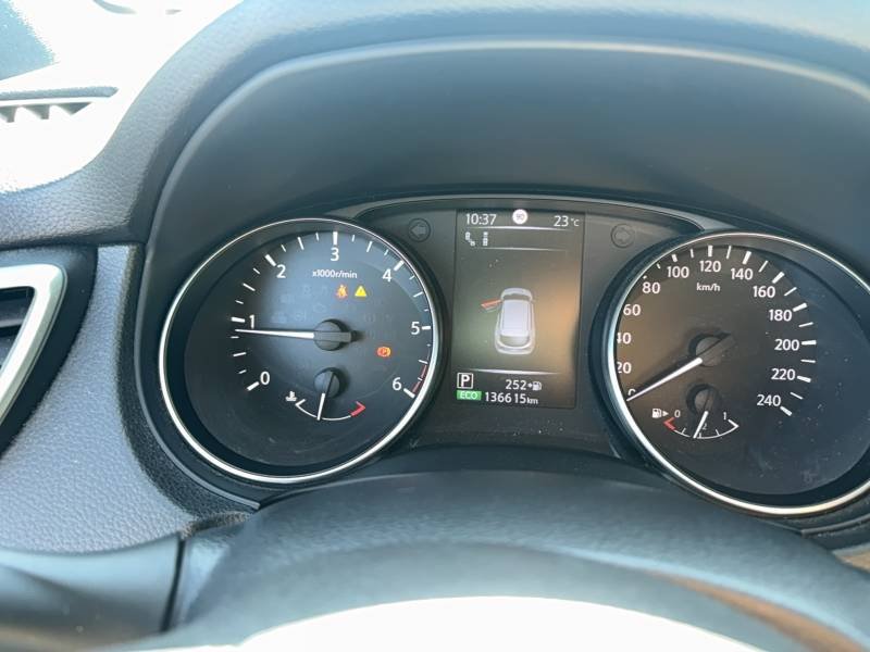 Nissan Qashqai - Photo 31