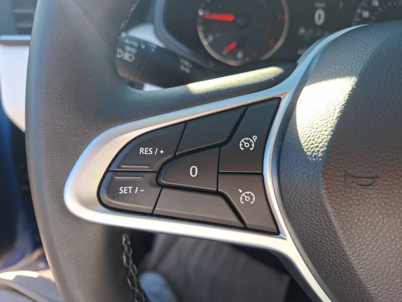 Renault Clio - Photo 23