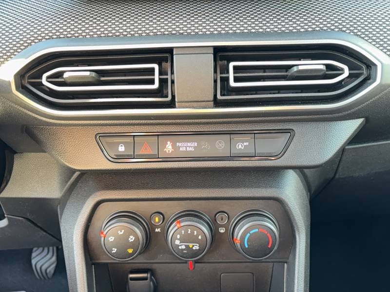 Dacia Sandero - Photo 25