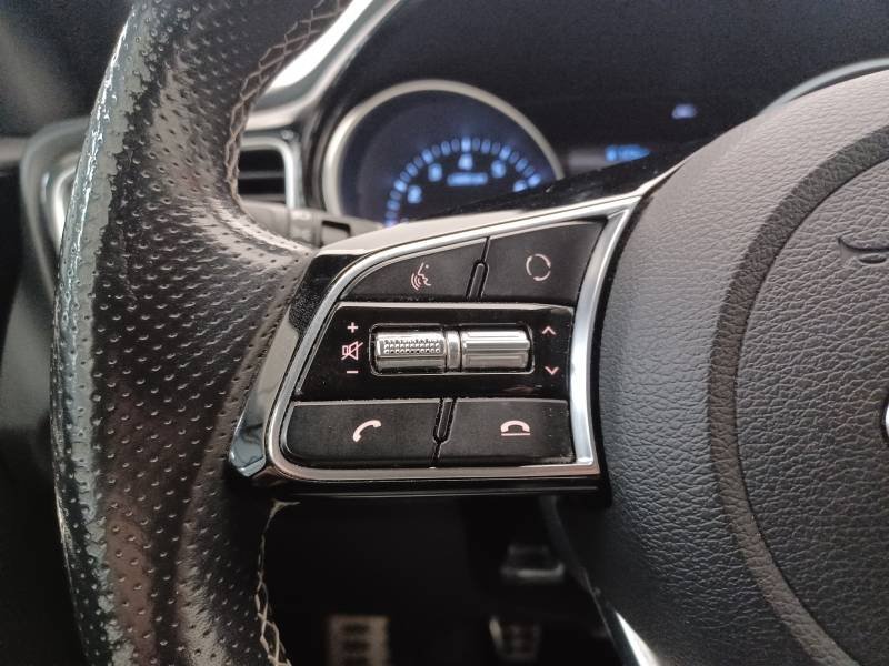 Kia CEED - Photo 26