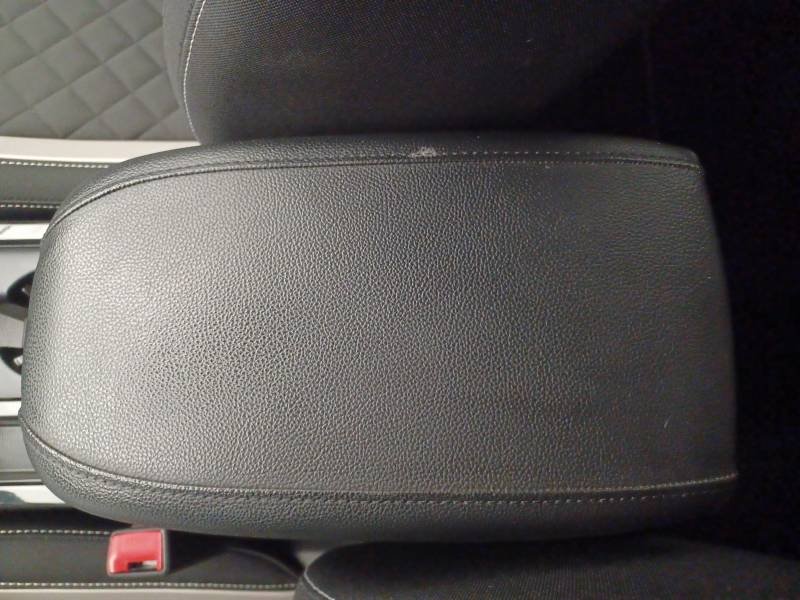 Kia CEED - Photo 30