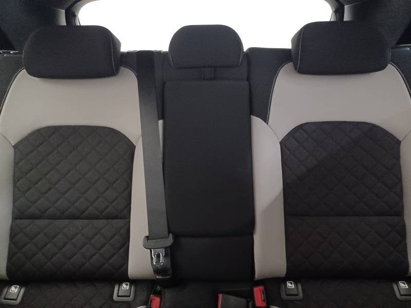 Kia CEED - Photo 33