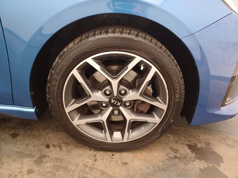 Kia CEED - Photo 10