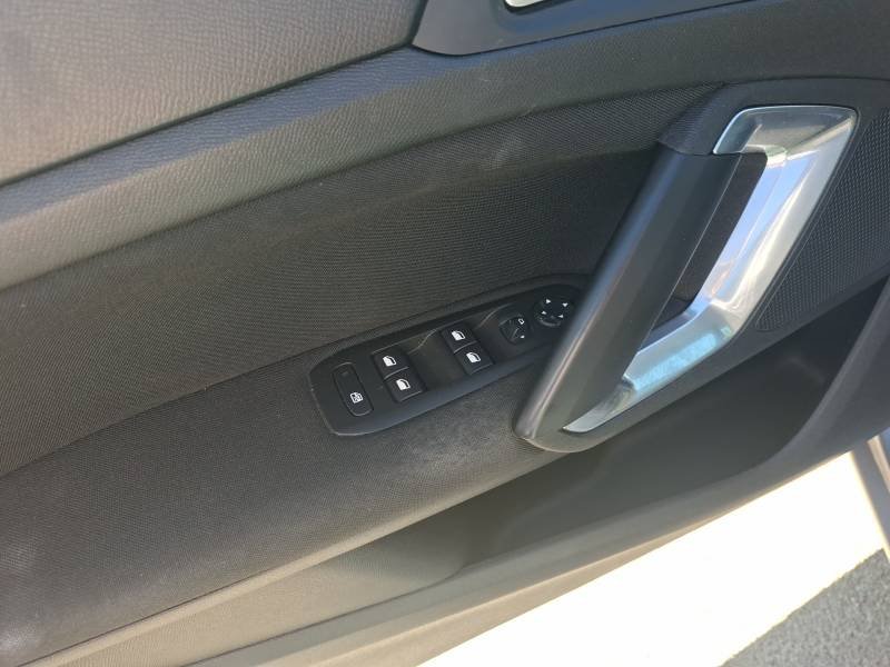 Peugeot 308 - Photo 19