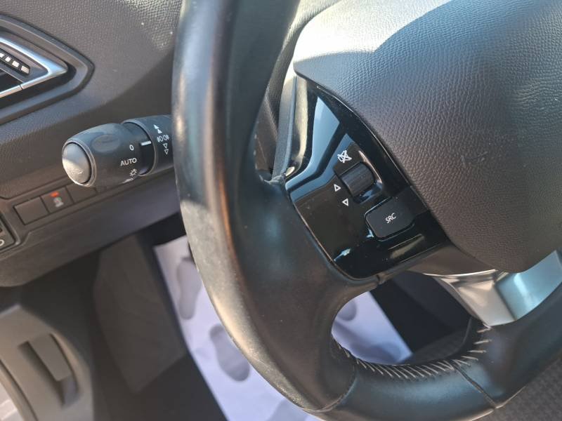 Peugeot 308 - Photo 21
