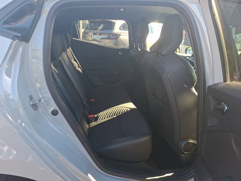 Renault Clio - Photo 16