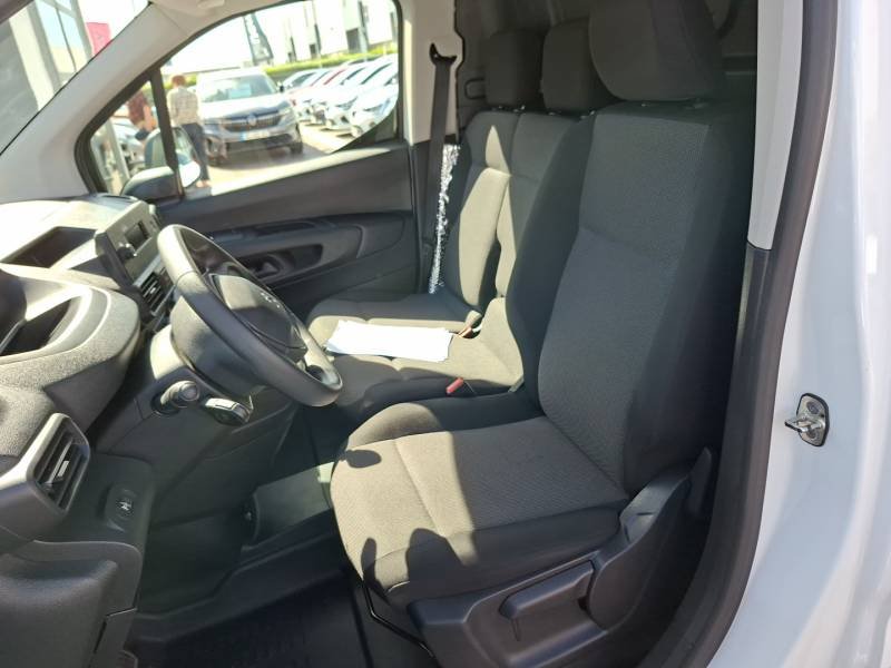 Peugeot Partner - Photo 10
