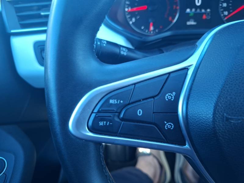 Renault Clio - Photo 26