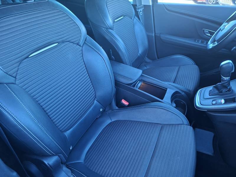 Renault Grand Scénic - Photo 12