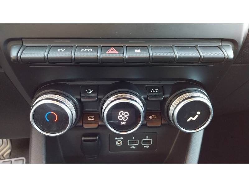 Renault Clio - Photo 24