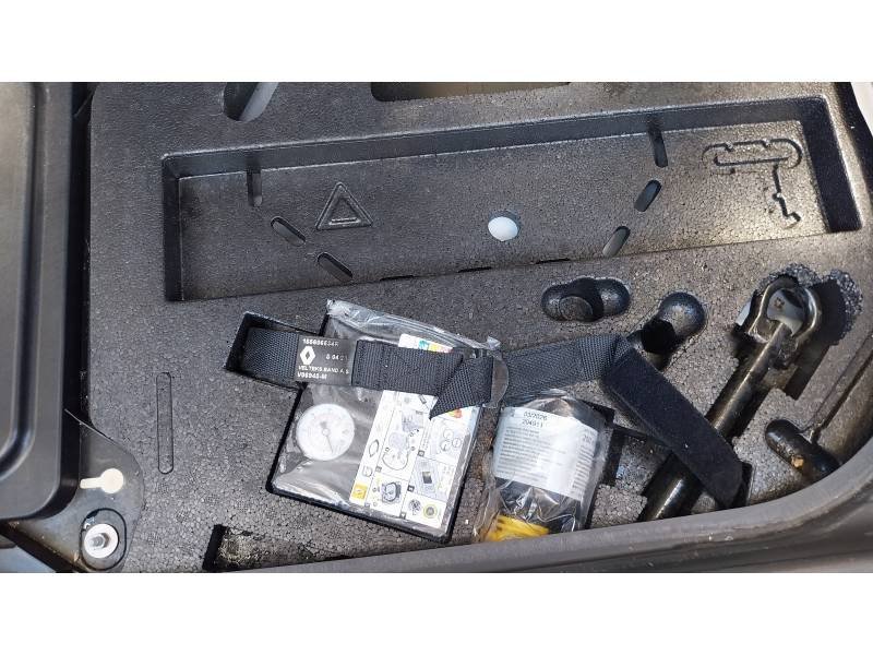 Renault Clio - Photo 32